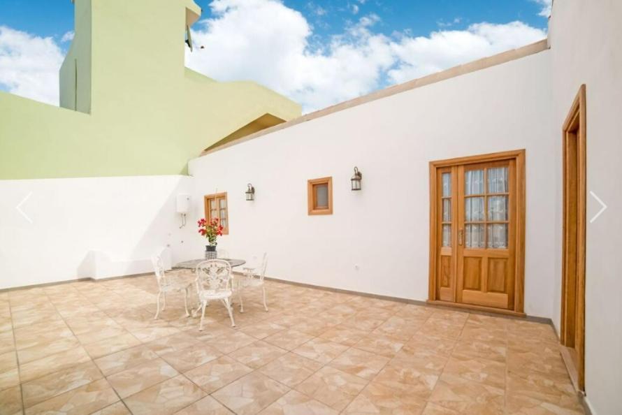 La Casa Del Bisa Villa Genovés Eksteriør billede