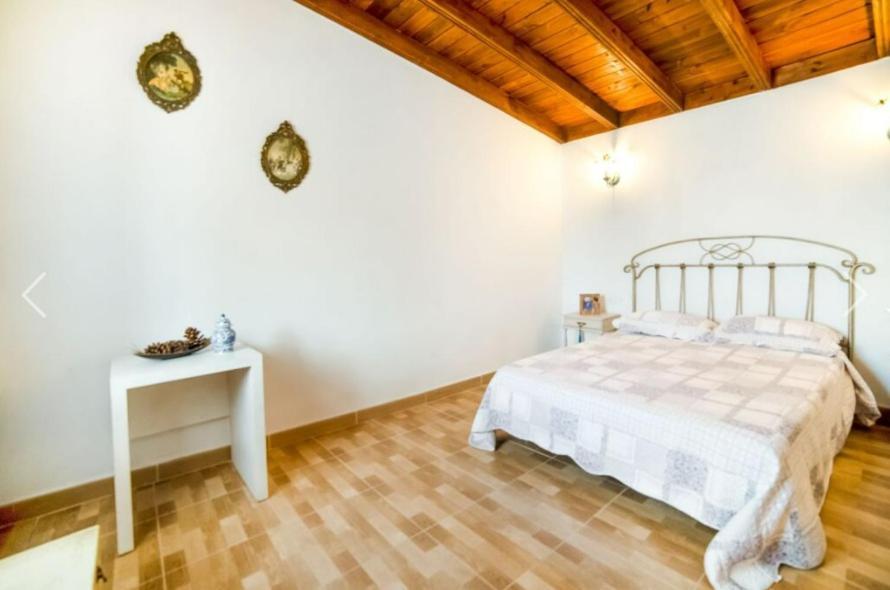 La Casa Del Bisa Villa Genovés Eksteriør billede